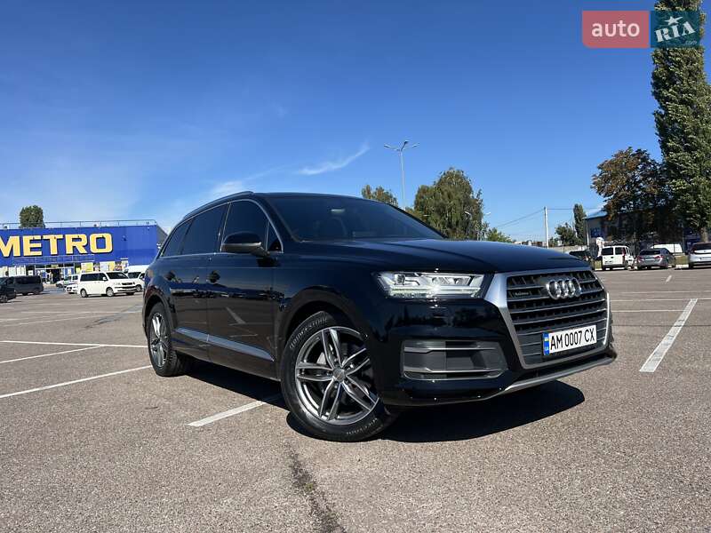 Внедорожник / Кроссовер Audi Q7 2016 в Житомире