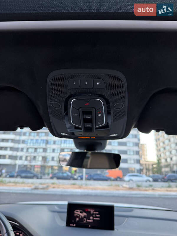 Позашляховик / Кросовер Audi Q7 2019 в Києві