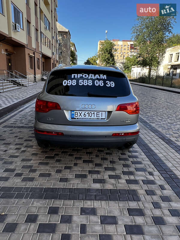 Внедорожник / Кроссовер Audi Q7 2008 в Измаиле