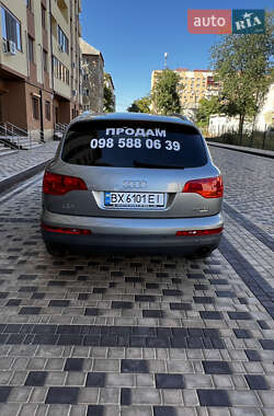 Внедорожник / Кроссовер Audi Q7 2008 в 