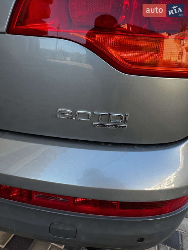 Внедорожник / Кроссовер Audi Q7 2008 в Измаиле