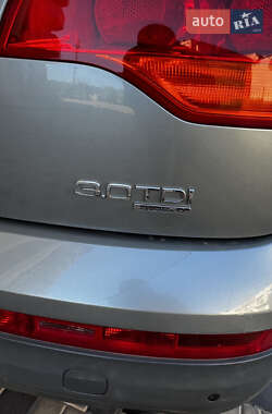 Внедорожник / Кроссовер Audi Q7 2008 в 