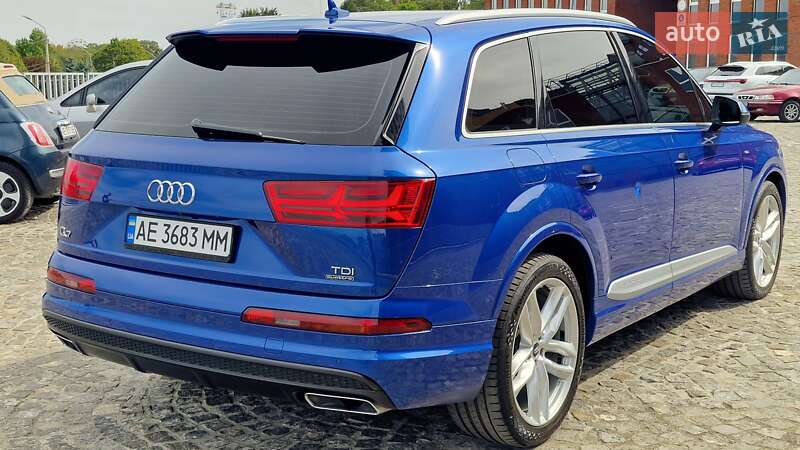 Позашляховик / Кросовер Audi Q7 2017 в Дніпрі фото 8 Позашляховик / Кросовер Audi Q7 2017 в Дніпрі