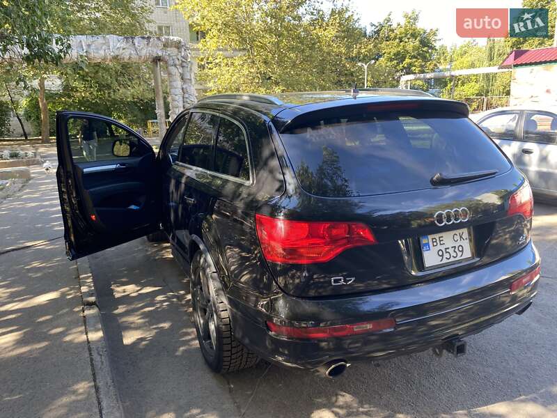 Позашляховик / Кросовер Audi Q7 2008 в Южноукраїнську