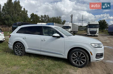 Внедорожник / Кроссовер Audi Q7 2017 в Новояворовске