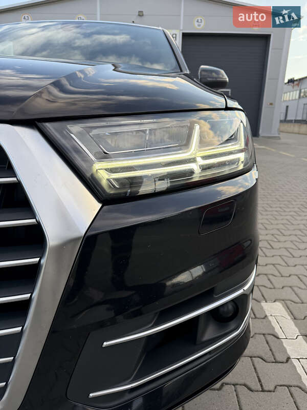 Внедорожник / Кроссовер Audi Q7 2016 в Нововолынске фото 8 Внедорожник / Кроссовер Audi Q7 2016 в Нововолынске