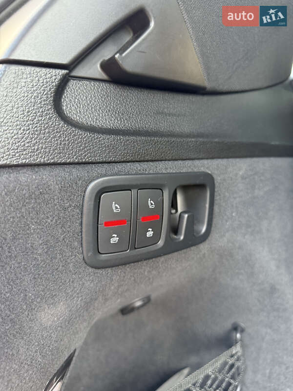 Внедорожник / Кроссовер Audi Q7 2016 в Нововолынске фото 46 Внедорожник / Кроссовер Audi Q7 2016 в Нововолынске