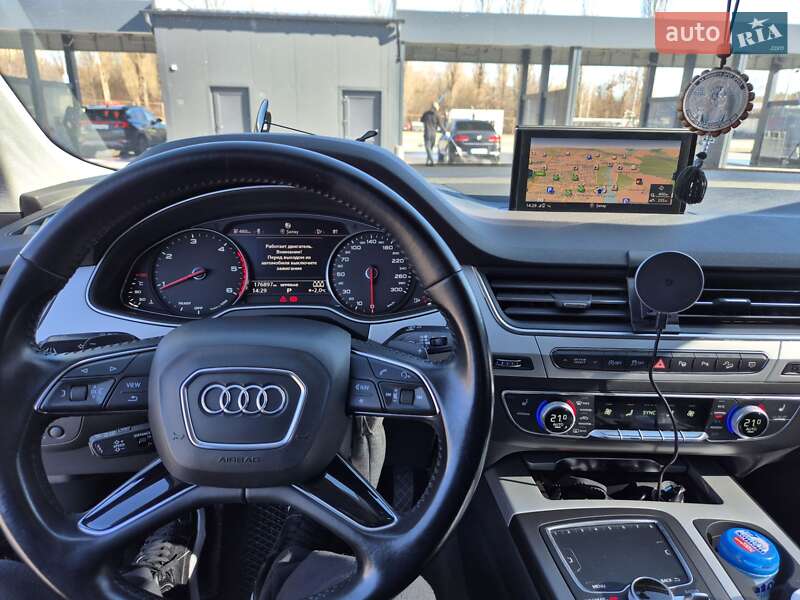 Внедорожник / Кроссовер Audi Q7 2017 в Виннице фото 14 Внедорожник / Кроссовер Audi Q7 2017 в Виннице