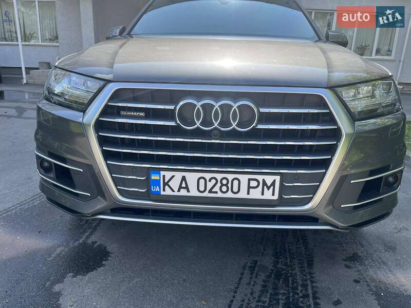 Audi Q7 2018