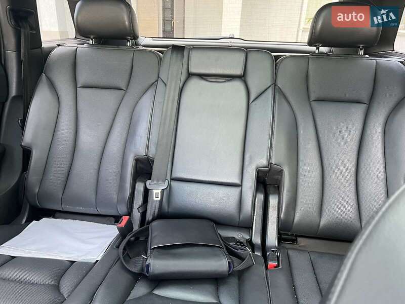 Внедорожник / Кроссовер Audi Q7 2018 в Киеве