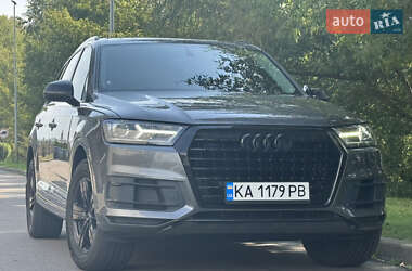 Внедорожник / Кроссовер Audi Q7 2019 в 