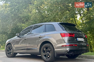 Внедорожник / Кроссовер Audi Q7 2019 в 