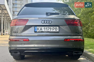 Внедорожник / Кроссовер Audi Q7 2019 в 