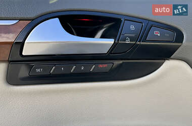 Внедорожник / Кроссовер Audi Q7 2013 в 