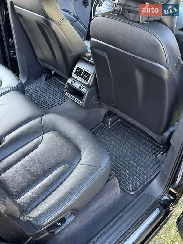 Внедорожник / Кроссовер Audi Q7 2012 в Львове