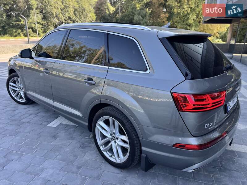 Позашляховик / Кросовер Audi Q7 2016 в Львові фото 31 Позашляховик / Кросовер Audi Q7 2016 в Львові
