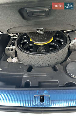 Внедорожник / Кроссовер Audi Q7 2020 в 