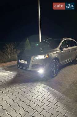 Внедорожник / Кроссовер Audi Q7 2012 в 