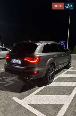 Внедорожник / Кроссовер Audi Q7 2012 в 