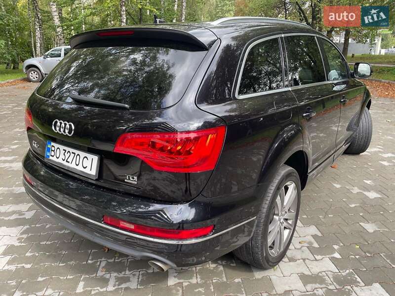 Позашляховик / Кросовер Audi Q7 2011 в Тернополі
