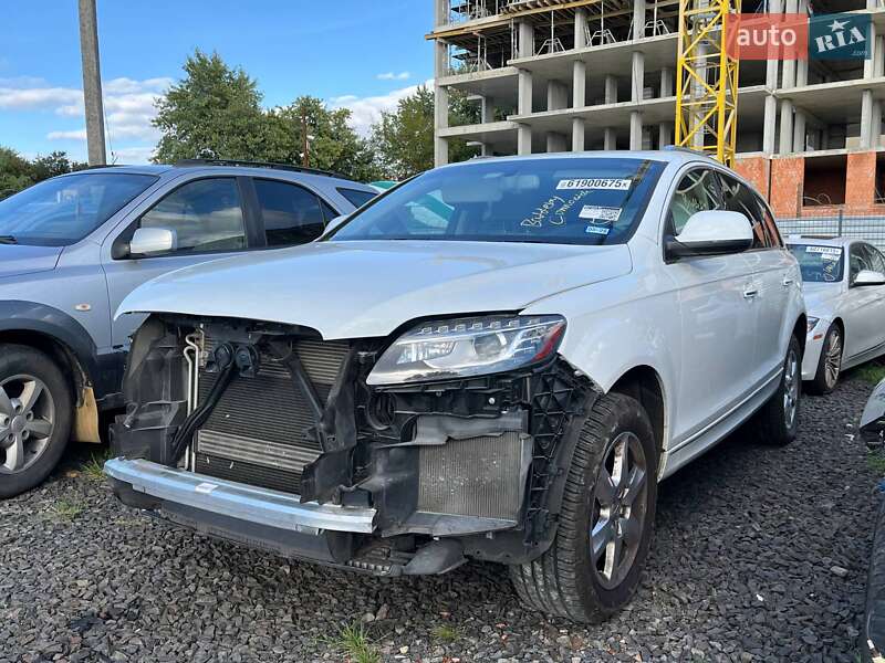 Внедорожник / Кроссовер Audi Q7 2015 в Львове