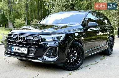Внедорожник / Кроссовер Audi Q7 2025 в Киеве