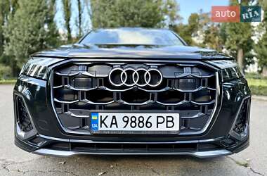 Внедорожник / Кроссовер Audi Q7 2025 в 
