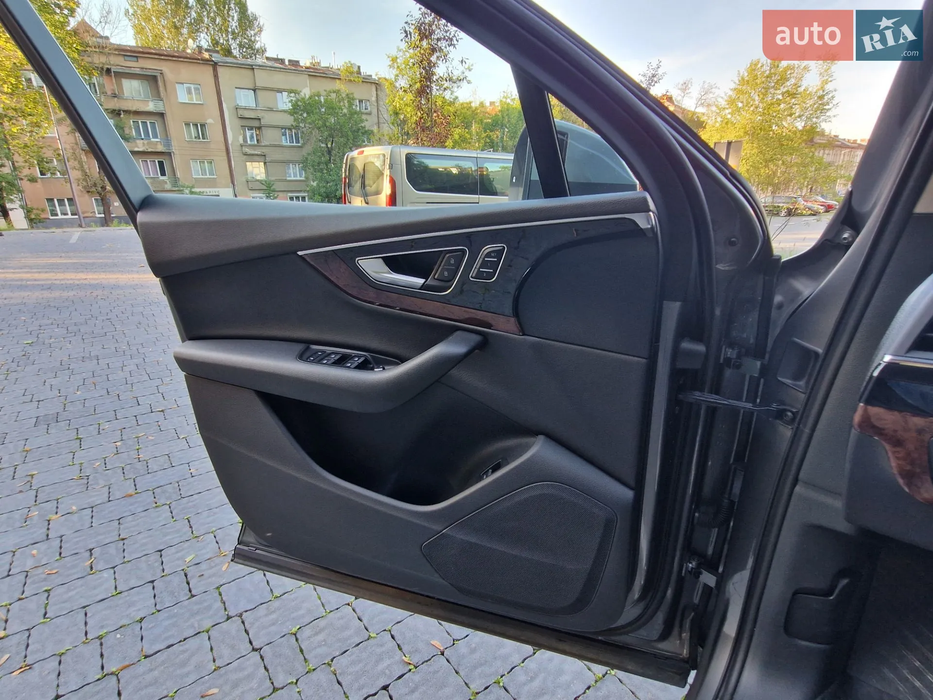 2016 Audi Q7 - мініатюра 18