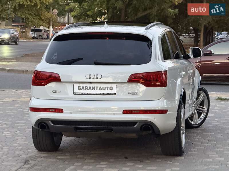 Позашляховик / Кросовер Audi Q7 2014 в Одесі