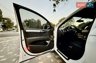 Позашляховик / Кросовер Audi Q7 2014 в 
