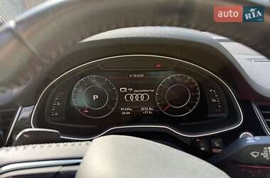 Внедорожник / Кроссовер Audi Q7 2019 в 