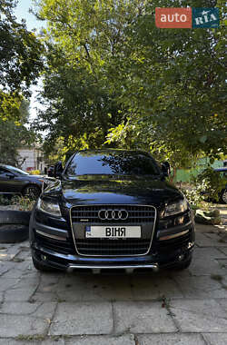 Позашляховик / Кросовер Audi Q7 2008 в 