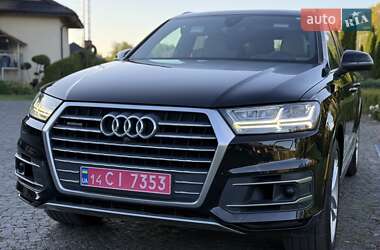 Внедорожник / Кроссовер Audi Q7 2018 в 