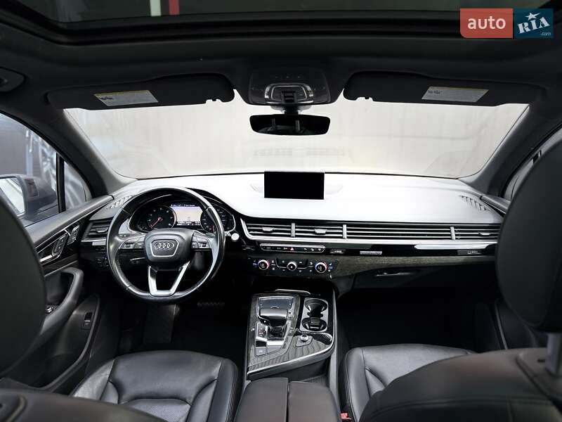 Внедорожник / Кроссовер Audi Q7 2017 в Львове