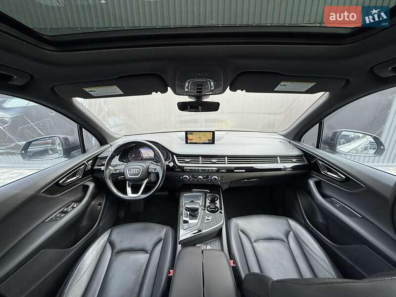 Внедорожник / Кроссовер Audi Q7 2017 в Львове