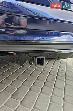 Внедорожник / Кроссовер Audi Q7 2021 в 