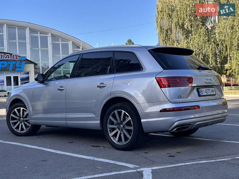 Внедорожник / Кроссовер Audi Q7 2018 в Черкассах