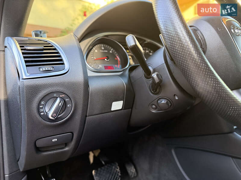 Внедорожник / Кроссовер Audi Q7 2011 в Ровно