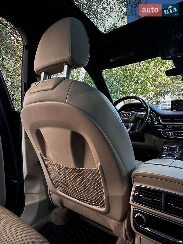Внедорожник / Кроссовер Audi Q7 2016 в Ивано-Франковске