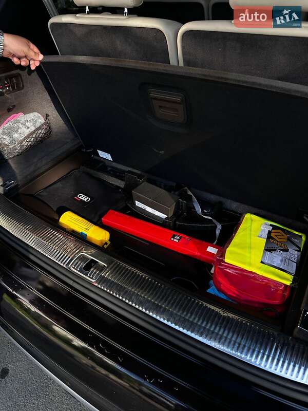 Внедорожник / Кроссовер Audi Q7 2016 в Ивано-Франковске