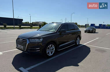 Позашляховик / Кросовер Audi Q7 2017 в Мукачевому