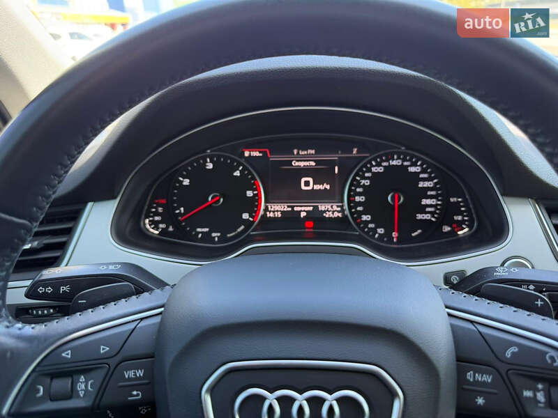 Внедорожник / Кроссовер Audi Q7 2017 в Мукачево