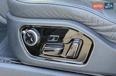 Внедорожник / Кроссовер Audi Q7 2015 в Киеве