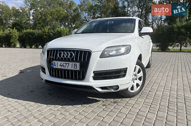 Внедорожник / Кроссовер Audi Q7 2013 в 
