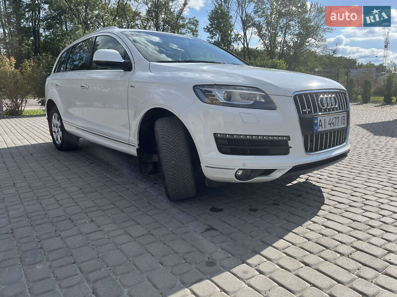 Позашляховик / Кросовер Audi Q7 2013 в Тернополі