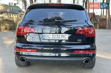 Позашляховик / Кросовер Audi Q7 2014 в 