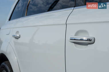 Позашляховик / Кросовер Audi Q7 2006 в 