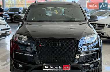 Внедорожник / Кроссовер Audi Q7 2014 в 
