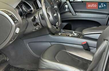 Внедорожник / Кроссовер Audi Q7 2014 в 