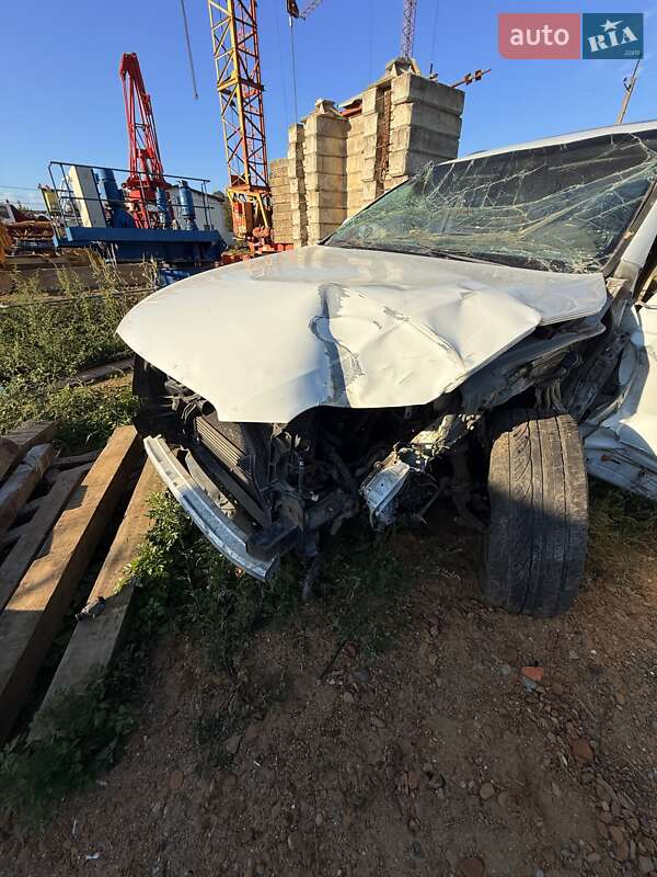Позашляховик / Кросовер Audi Q7 2012 в Ужгороді